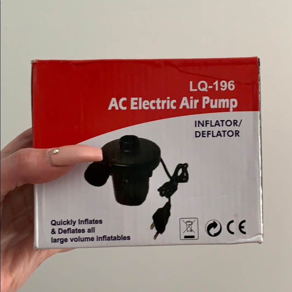 Electric Air Pump Inflator / Deflator